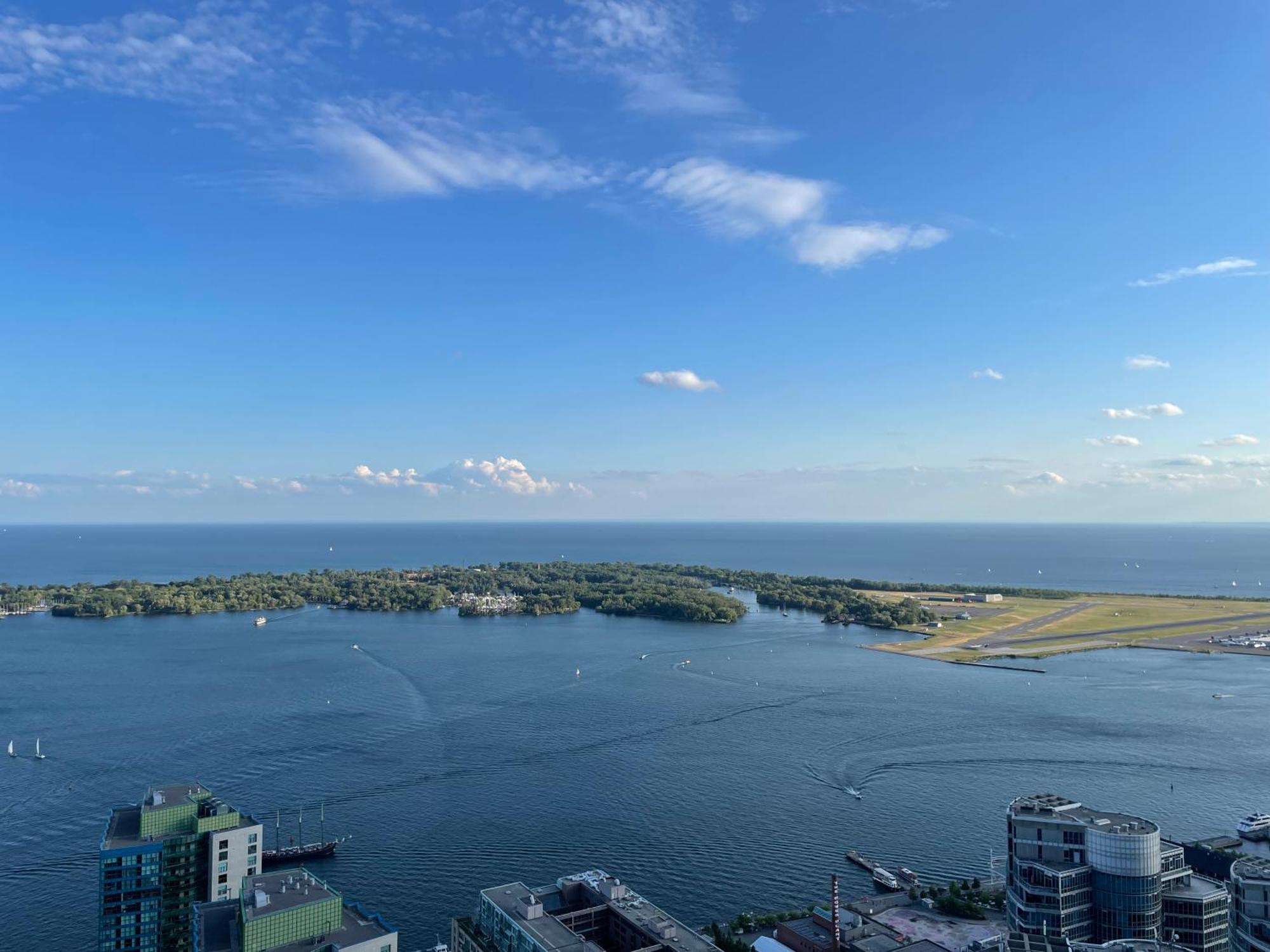 Presidential Suite Heart Of Downtown With Stunning View Торонто Экстерьер фото