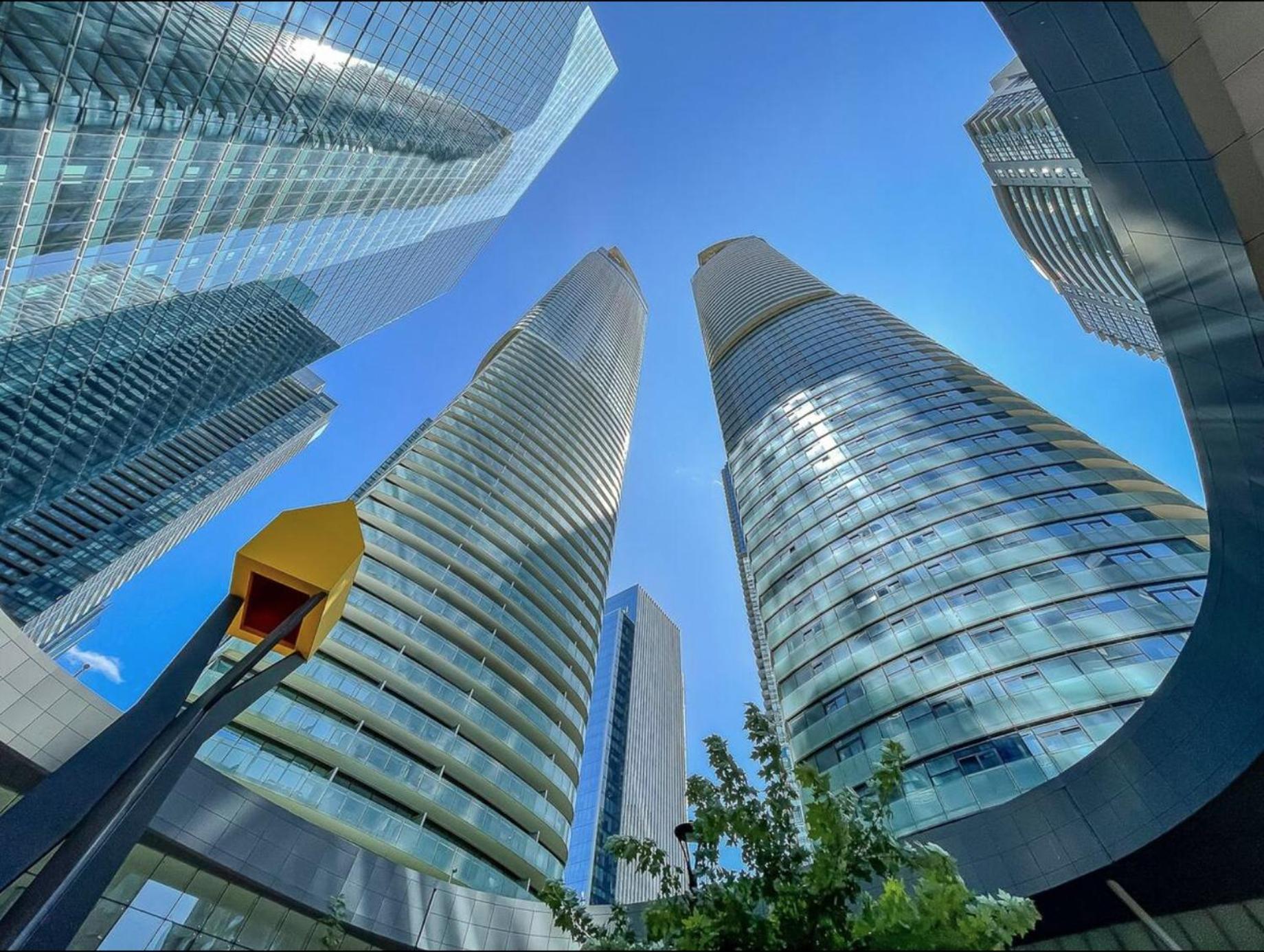 Presidential Suite Heart Of Downtown With Stunning View Торонто Экстерьер фото
